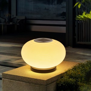 跨境柱頭燈太陽能戶外防水燈別墅圍墻柱子燈圓球大門頭燈批發(fā)燈具